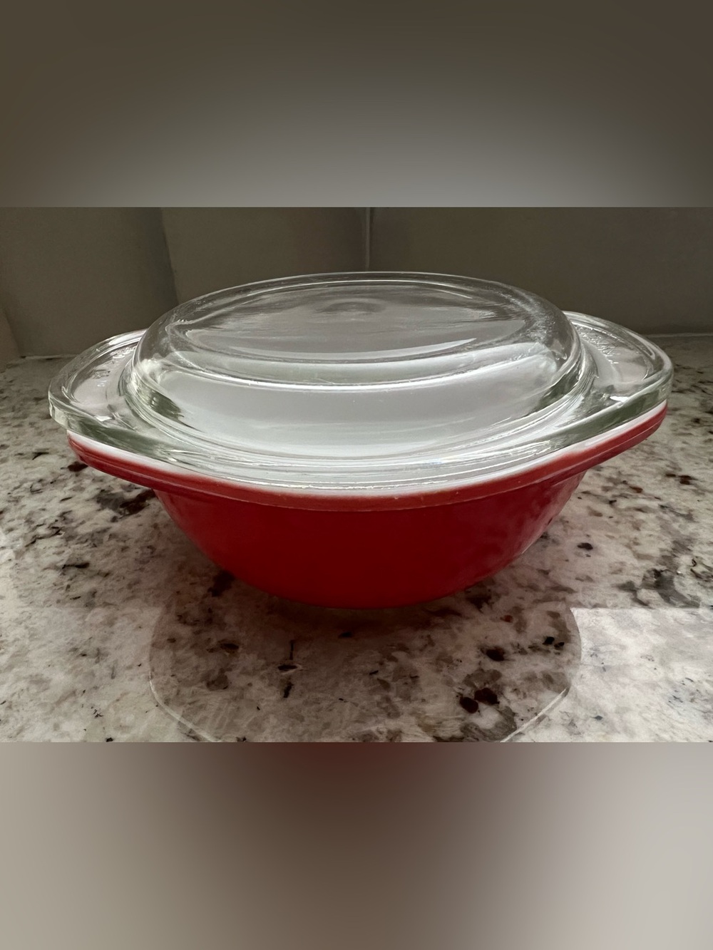 Vintage 8 oz. Pink Pyrex R ovenware/storage dish with lid made in USA